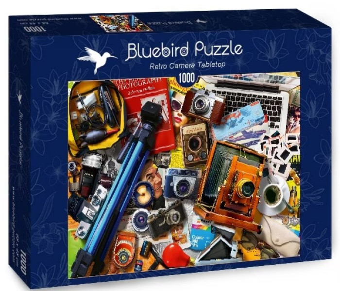 Puzzle - Bluebird - Vecchie macchine fotografiche sul tavolo