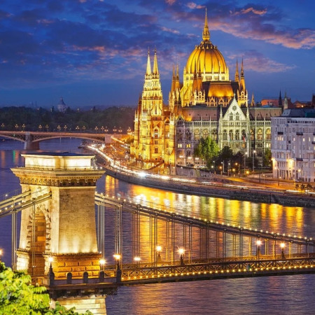 Vista di Budapest al tramonto