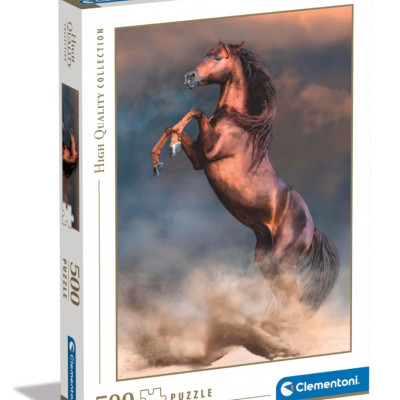 Grande stallone rosso