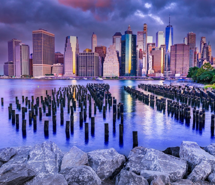 Puzzle - Enjoy - Cielo nuvoloso su Manhattan, New York