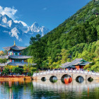 Puzzle - Grafika - Montagna innevata del drago di giada