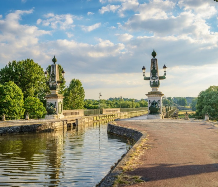Puzzle - Bluebird - Pont-Canal de Briare, Francia