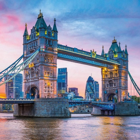 Tower Bridge al tramonto