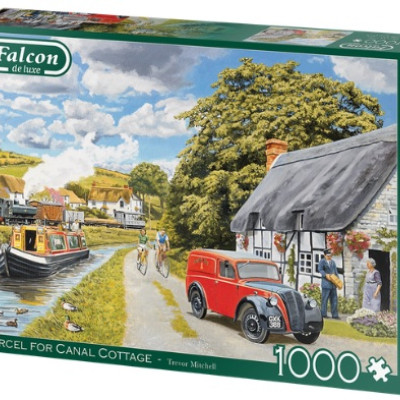 Intorno al canale d'acqua