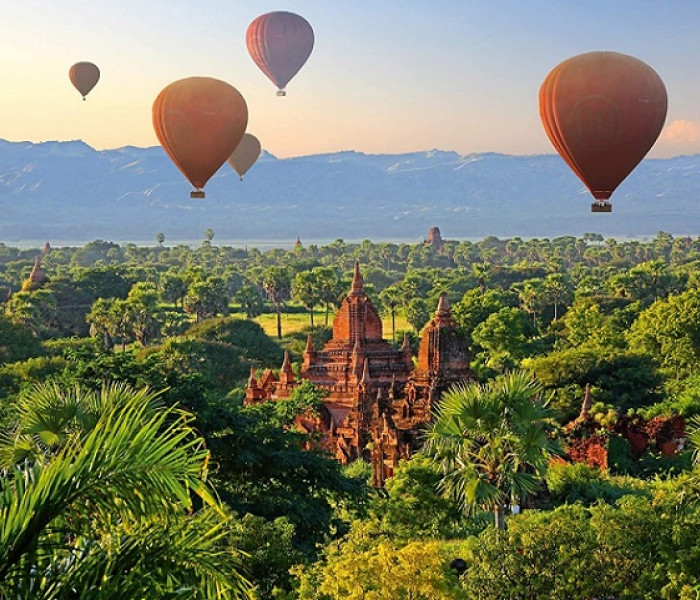 Puzzle - Schmidt - Mongolfiere sopra il Myanmar